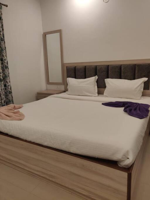 Chillx Comfort Stay 2Bhk Luxury Apt Arpora Exterior foto